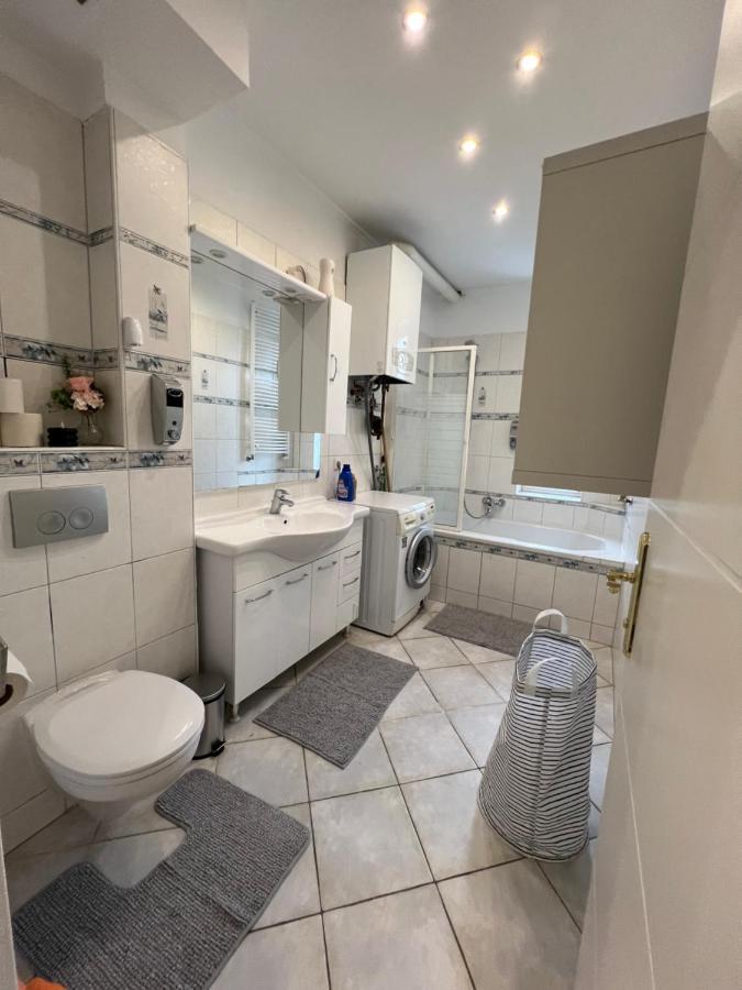 Vienna Home , Near U1 Metro , Big And Cozy Home Bagian luar foto